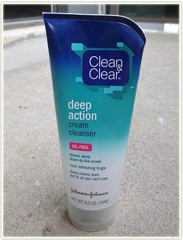 Clean & Clear – Deep Action Cream Cleanser