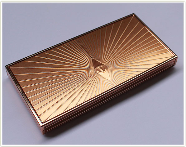 Charlotte Tilbury – Filmstar Bronze & Glow ($80 CAD)