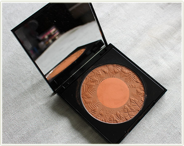 Lise Watier - Eden Tropical Bronzing Powder (free - gift)