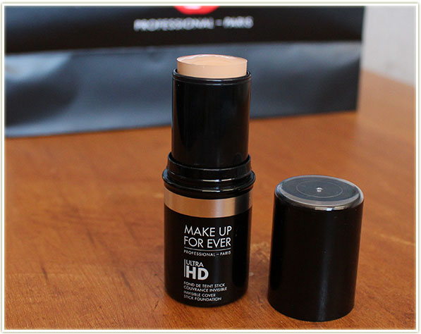 Make Up For Ever UltraHD Invisible Cover Stick Foundation