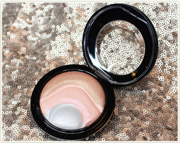 MAC Future MAC - Otherearthly Mineralize Skinfinish