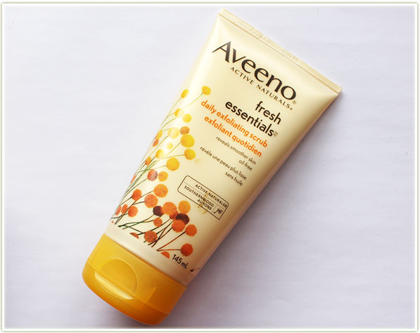 Aveeno Fresh Essentials - Daily Exfoliating Scrub