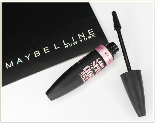 Maybelline Lash Sensational Luscious Full Fan Effect Mascara (Review &  Comparison) - Makeup Your Mind