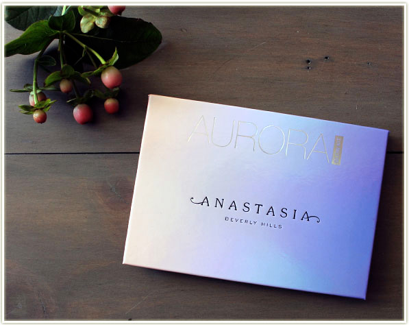 Anastasia Beverly Hills Glow Kit in Aurora