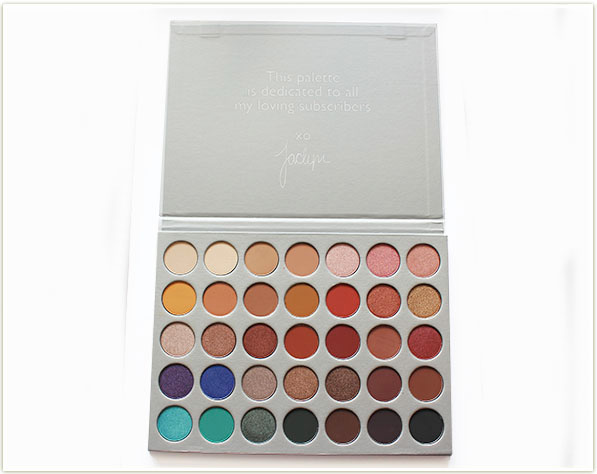 the jaclyn hill cosmetics brightening palette is really nice! #bright