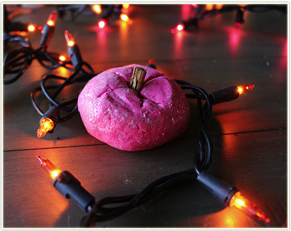 Lush Halloween - Pink Pumpkin Bubble Bar