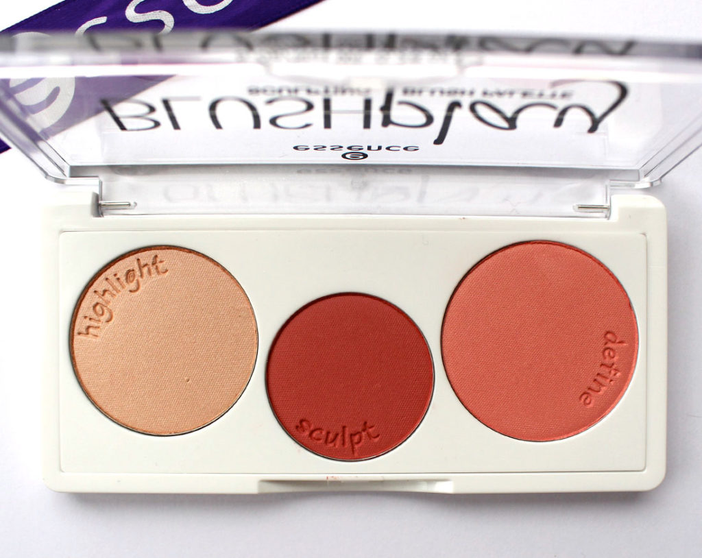 essence BLUSHplay Sculpting Blush Palette in Play It Peach