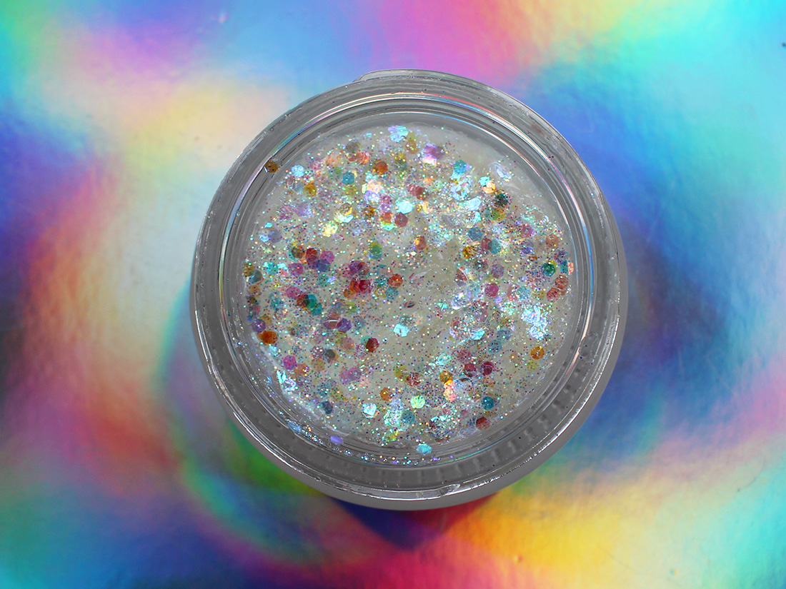 Tarte Treasure Pot Glitter Gel in Moonwalk (Review & Swatches) - Makeup ...