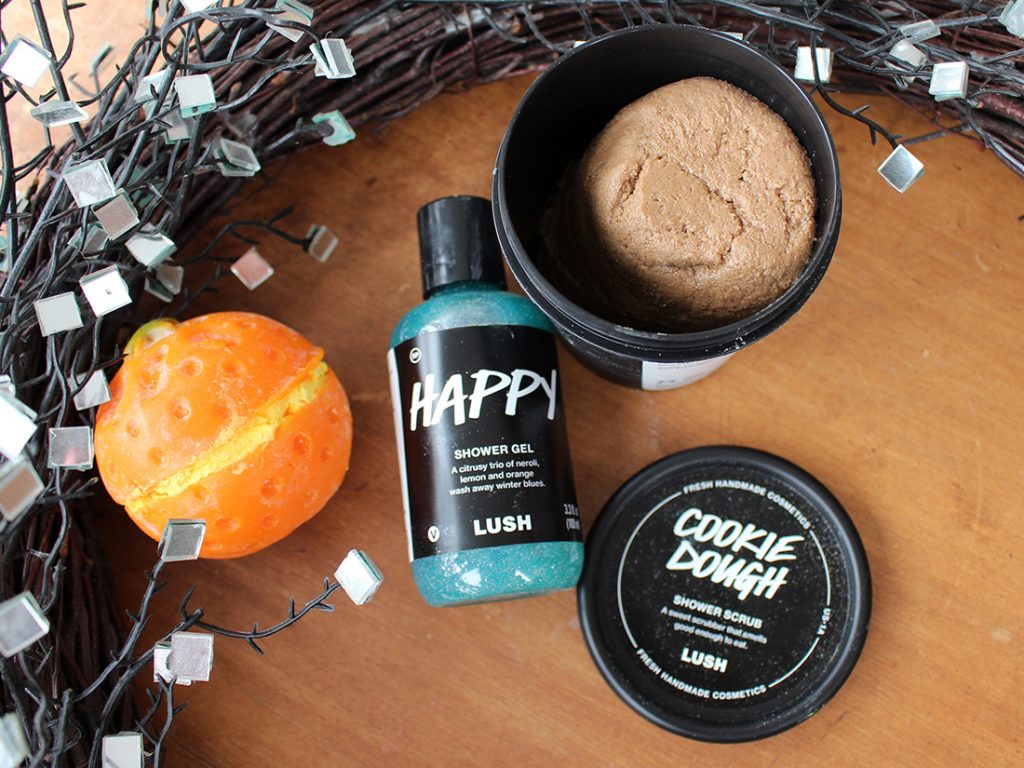 Lush Christmas 2019: Satsuma soap, Happy shower gel, Cookie Dough shower scrub